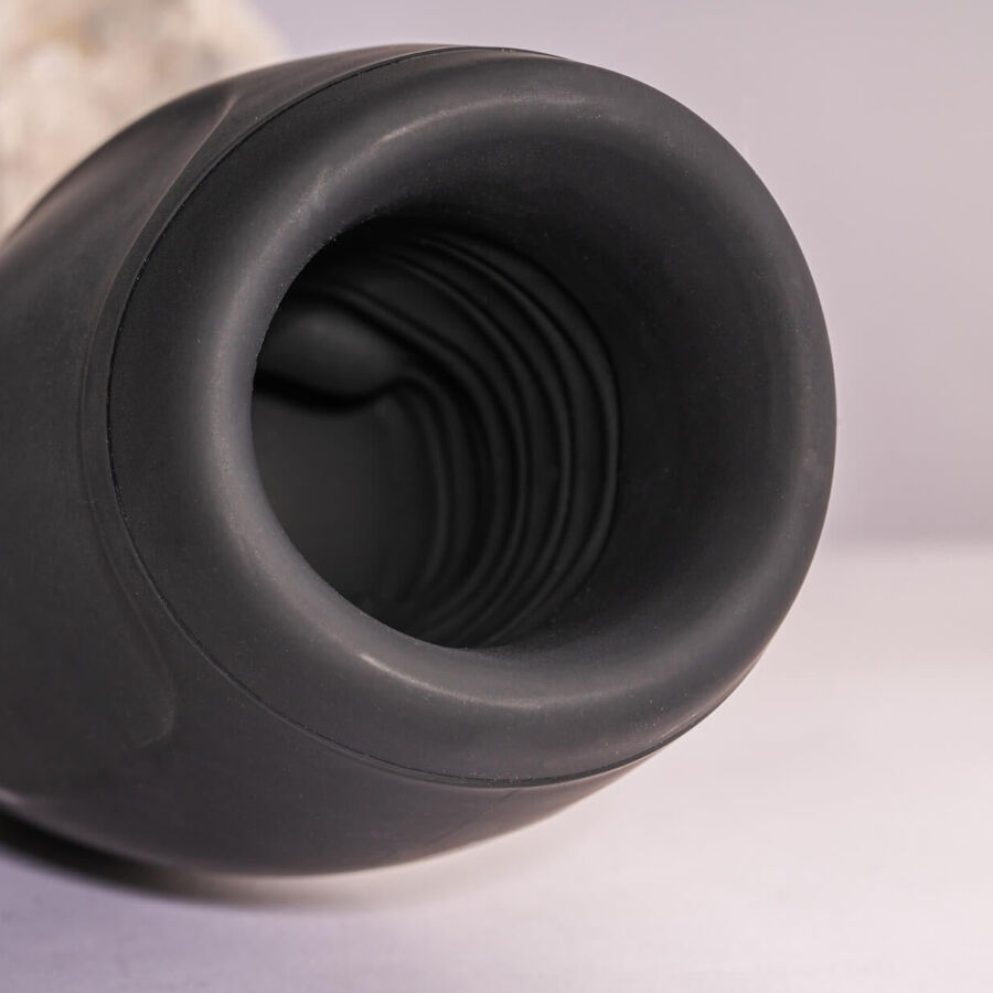 ROCKS-OFF - TORRENT AUTOMATIC MASTURBATOR WITH AIR TECHNOLOGY - Image 4